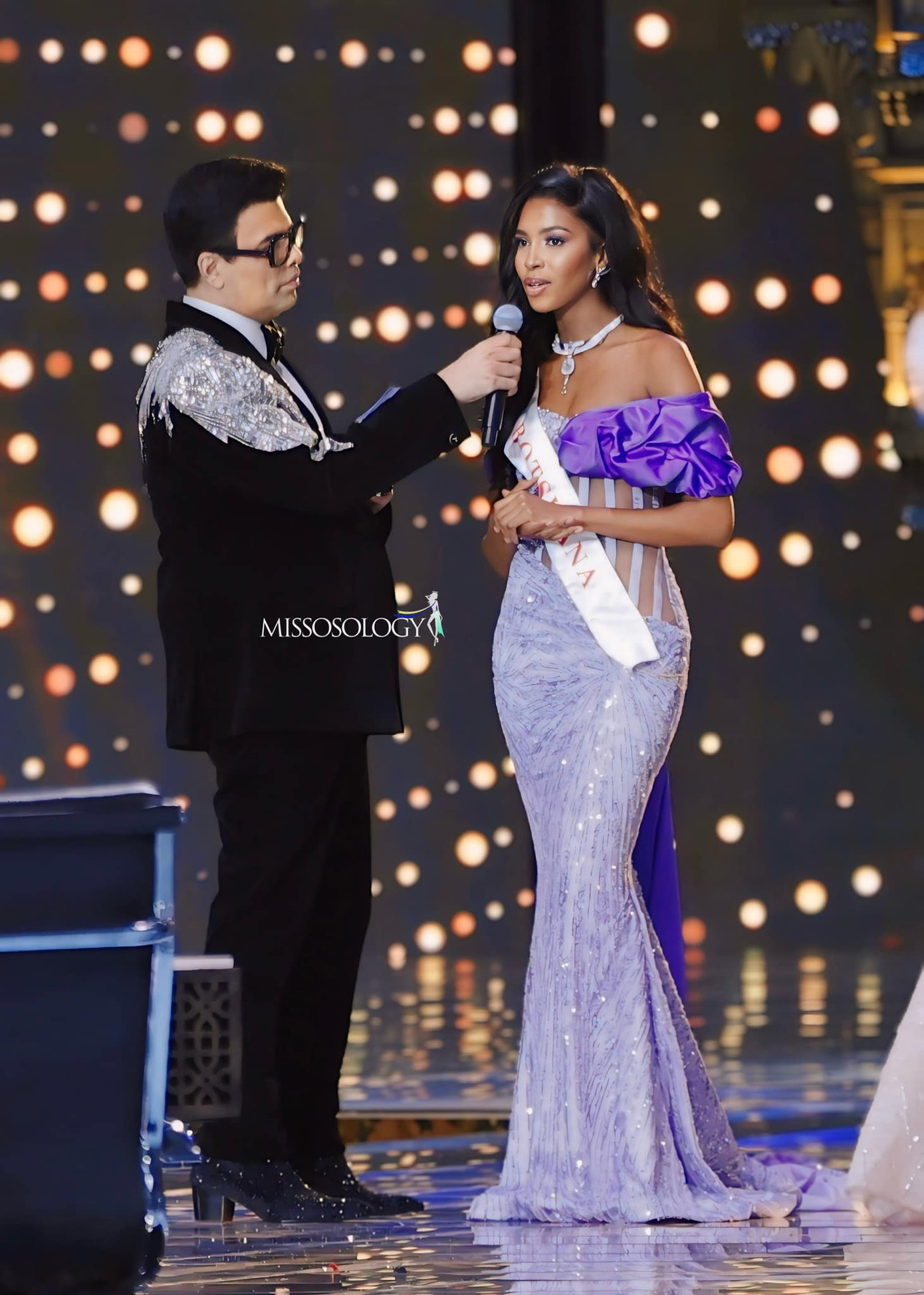 Khán giả châu Phi giận giữ vì người đẹp Botswana - Lesego Chombo dừng chân ở top 4.