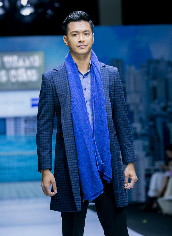 Hoa hậu Đỗ Thị Hà và siêu mẫu Hồ Đức Vĩnh đảm nhận vai trò giám khảo của Mr World Vietnam 2024. Hoa hậu Đỗ Thị Hà và siêu mẫu Hồ Đức Vĩnh đảm nhận vai trò giám khảo của Mr World Vietnam 2024.