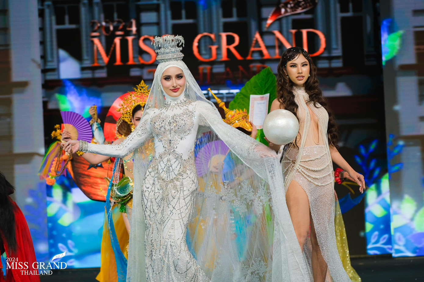 Người giành chiến thắng Hoa hậu Hòa bình Thái Lan 2024 đại diện Thái Lan tham dự Miss Grand International 2024 - Hoa hậu Hòa bình Quốc tế 2024 tổ chức ở Myanmar. Hoa hậu Hòa bình Thái Lan được xem là một trong những cuộc thi nhan sắc cấp quốc gia có sự cạnh tranh khắc nghiệt. Đương kim Hoa hậu Hòa bình Thái Lan 2023 là người đẹp Thaweeporn Phingchamrat. Cô tham dự cuộc thi Hoa hậu Hòa bình Quốc tế 2023 tổ chức ở Việt Nam và lọt vào top 10 chung cuộc.
