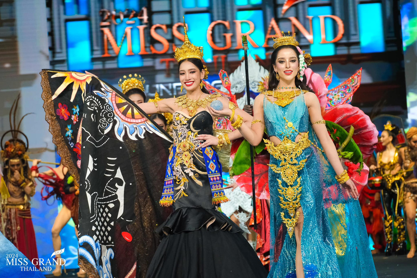 Trang phục dân tộc luôn là phần thi được mong chờ của cuộc thi Hoa hậu Hòa bình Thái Lan. Những năm gần đây, phần thi này được xem là "đặc sản", thu hút sự chú ý, yêu thích của khán giả theo dõi cuộc thi.