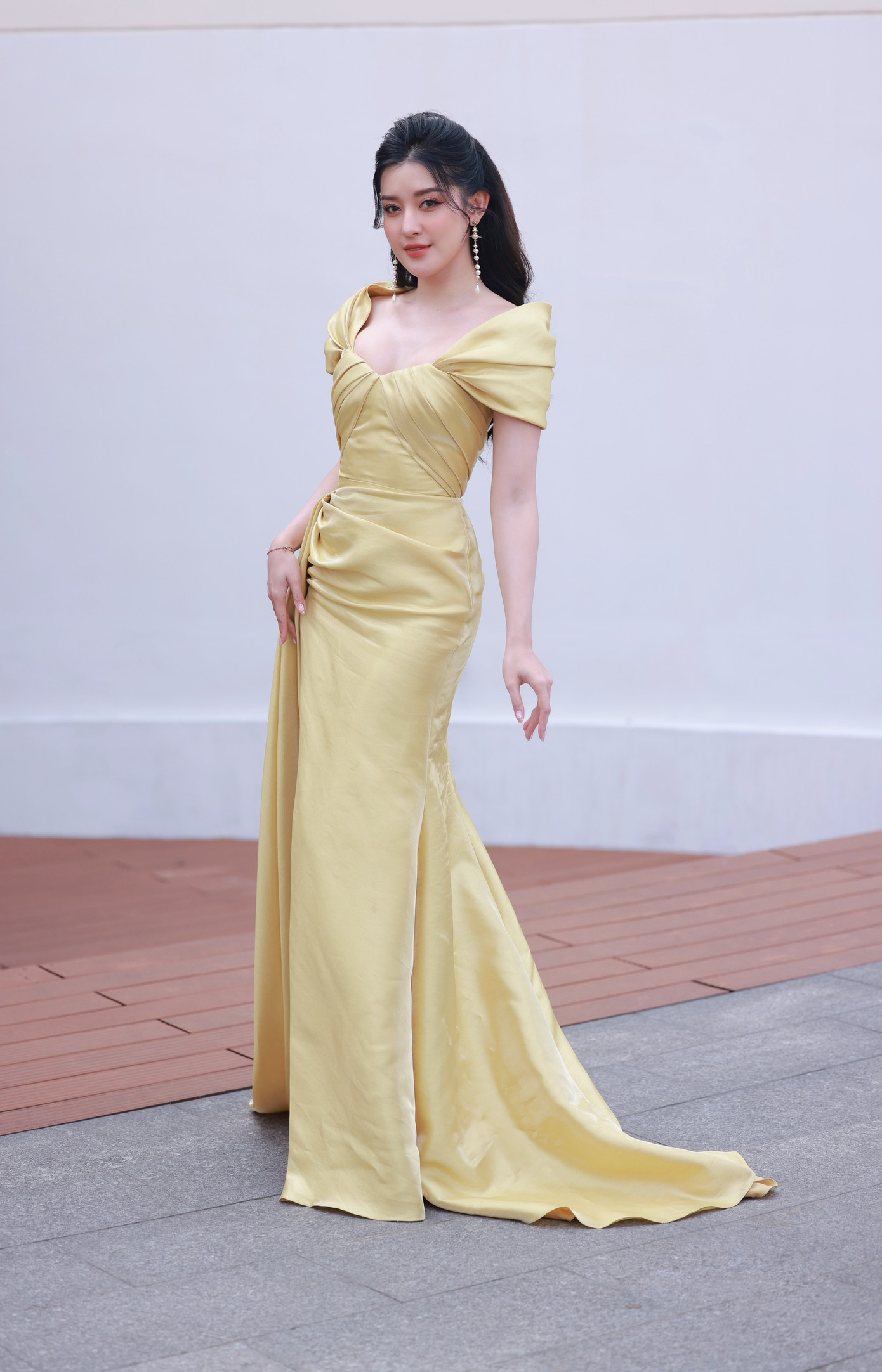 Chuỗi sự kiện của Giải Vô địch Quốc gia Marathon và cự ly dài báo Tiền Phong lần thứ 64 - năm 2024 bắt đầu từ ngày 29/3, với các hoạt động đầy ý nghĩa: Thăm và tặng quà, giao lưu tại các đồn biên phòng, hải đăng Mũi Điện; tặng cờ Tổ quốc cho bà con ngư dân và lực lượng kiểm ngư; thăm các cựu binh tàu không số...