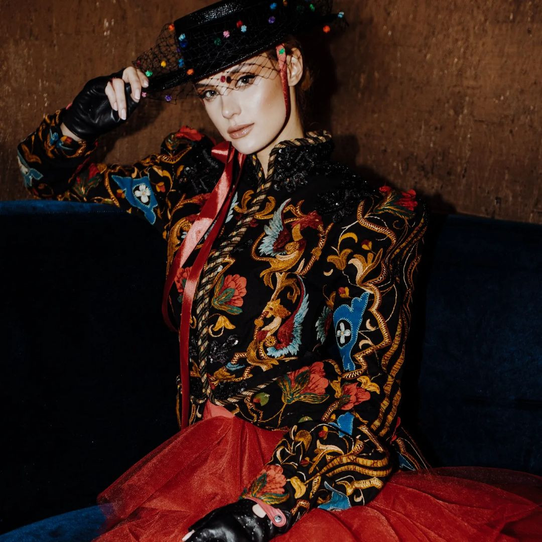 Với lợi thế về catwalk, Krystyna đã giành danh hiệu Top Model khu vực châu Âu tại phần thi Người đẹp thời trang.