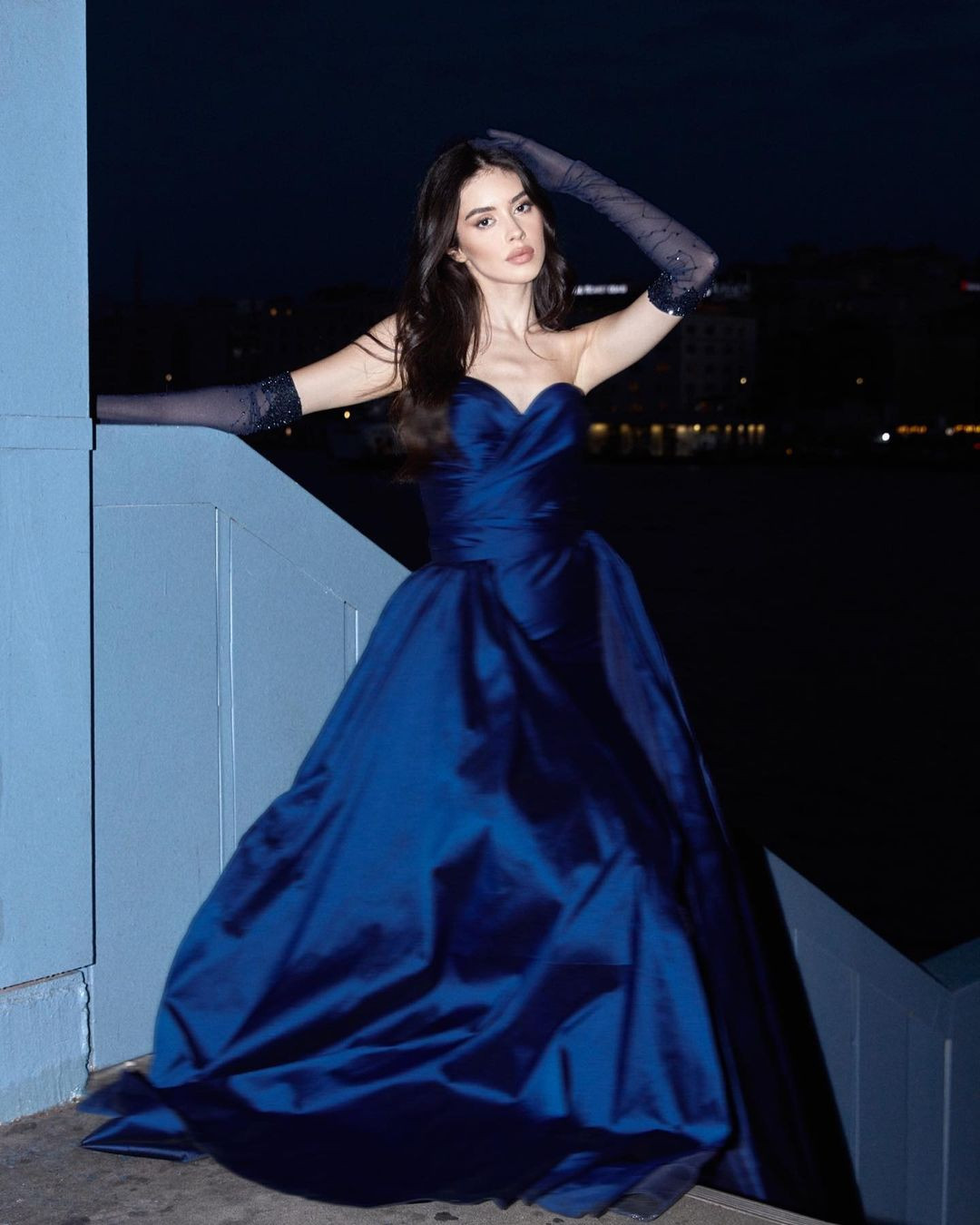 Sau cuộc thi Hoa hậu Thế giới 2024, nhiều khán giả bày tỏ hy vọng Nursena Say tiếp tục thi sắc đẹp. Cô được khuyên nên đến với đấu trường Hoa hậu Hoàn vũ vì có chiều cao ấn tượng, gương mặt hiện đại và kỹ năng chuyên nghiệp.