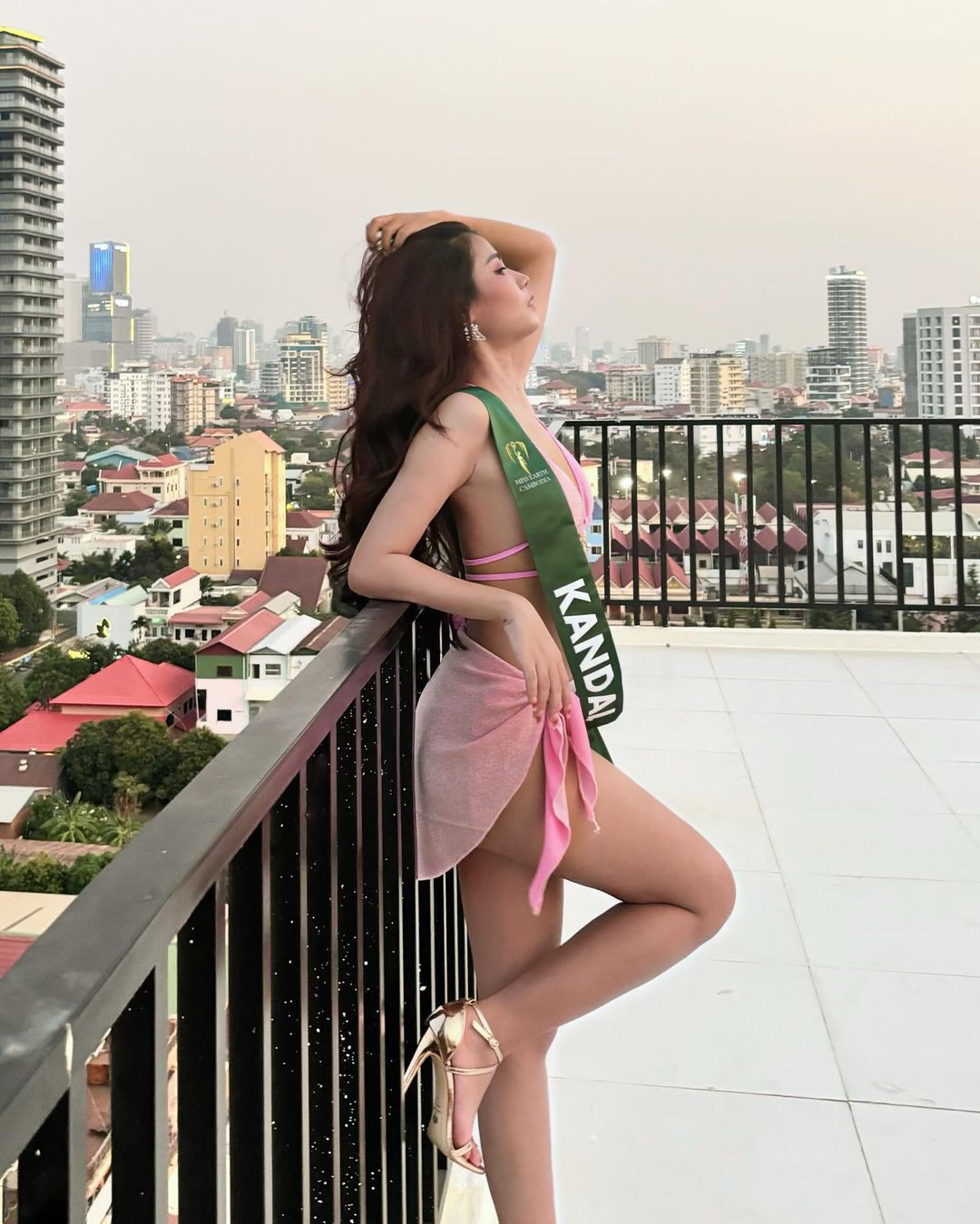 Cuộc thi Hoa hậu Trái Đất 2024 đánh dấu lần thứ ba Việt Nam đăng cai tổ chức Miss Earth. Hoa hậu Trái đất 2023 Drita Ziri đến từ Albania sẽ trao vương miện cho người kế nhiệm tại chung kết Hoa hậu Trái Đất 2024.