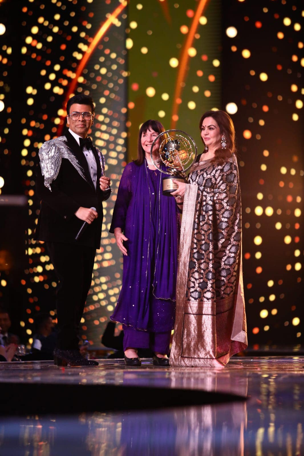 Đêm chung kết vẫn còn nhiều hạt sạn.