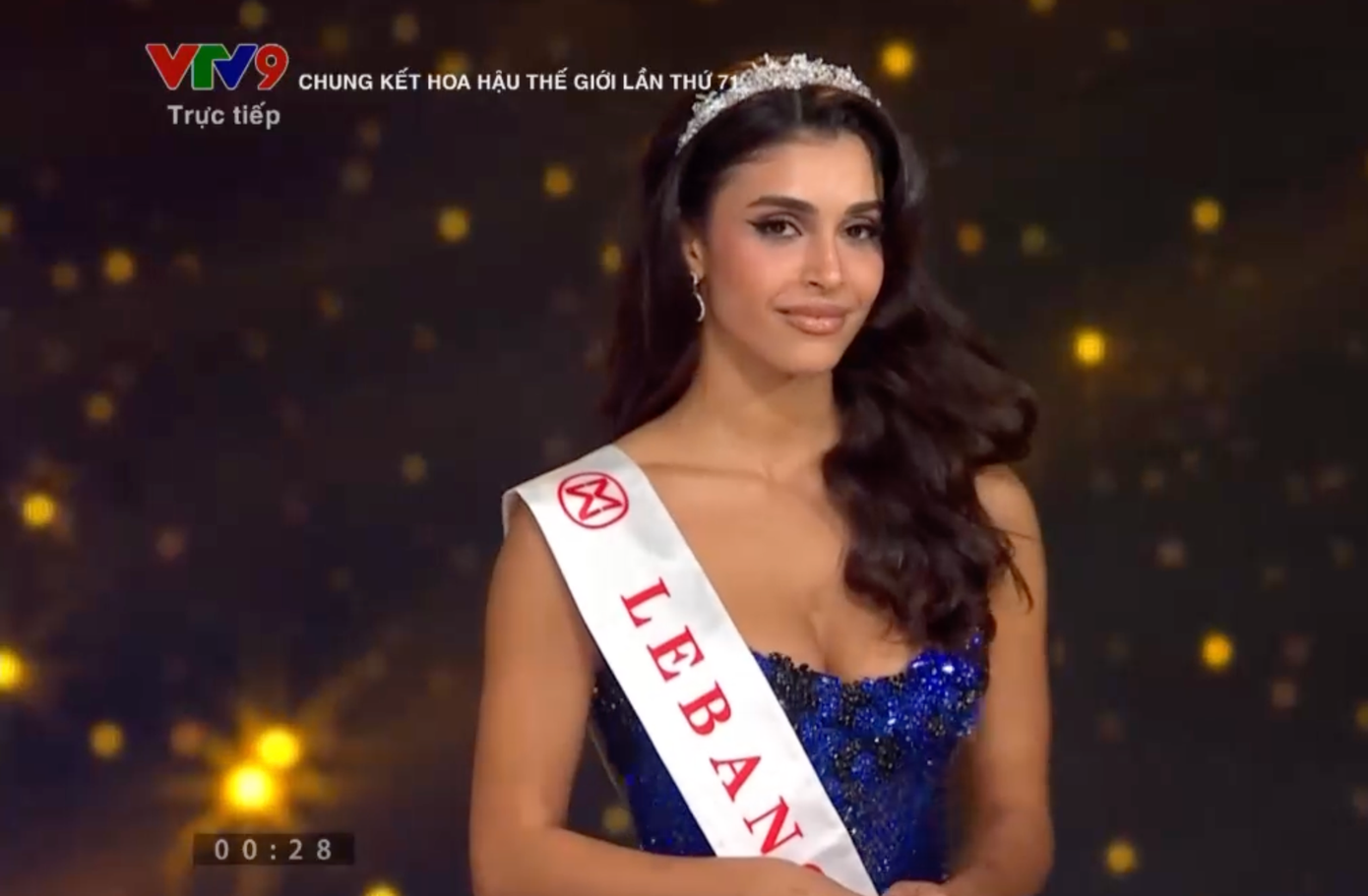 Người đẹp Cộng hoà Czech- Krystyna Pyszková đăng quang hoa hậu. Đại diện Lebanon giành ngôi vị Á hậu 1. Người đẹp Cộng hoà Czech- Krystyna Pyszková đăng quang hoa hậu. Đại diện Lebanon giành ngôi vị Á hậu 1.