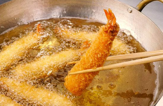 Những cách nấu ăn gây ung thư, nhiều người Việt đang làm hàng ngày ảnh 3