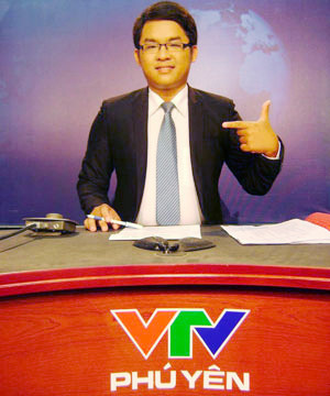 MC Lê Thoại Kỳ từng có lý lịch tốt. MC Lê Thoại Kỳ từng có lý lịch tốt