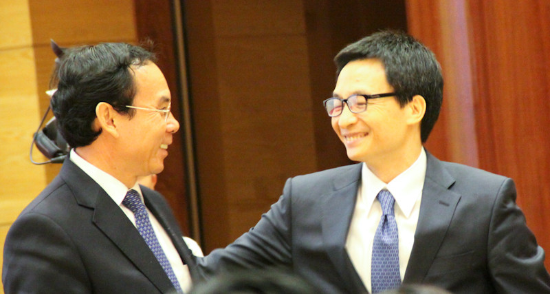 Bộ trưởng, Chủ nhiệm Văn phòng Chính phủ Nguyễn Văn Nên và Phó Thủ tướng Vũ Đức Đam