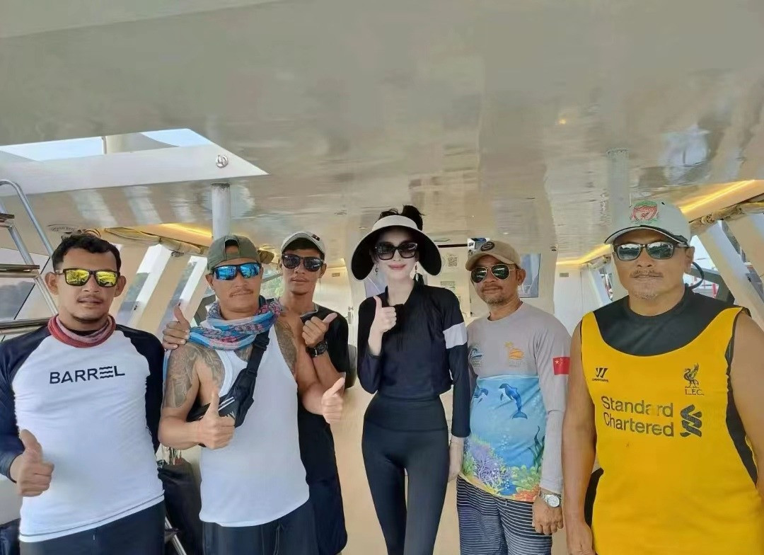 Cổ lực Na Trát sở hữu vóc dáng &quot;mình hạc, xương mai&quot; đúng thị hiếu của người Trung Quốc. Ảnh: Weibo.