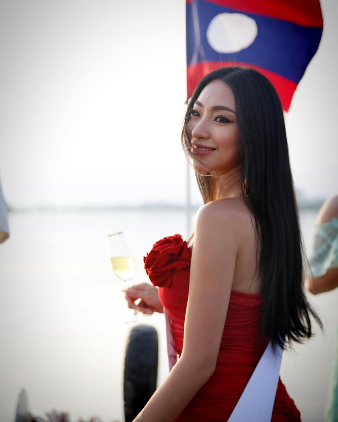 Trở lại cuộc thi năm nay, Meepooh Phirunya Thipphomvo được nhận xét có sự trưởng thành về nhan sắc và kỹ năng.