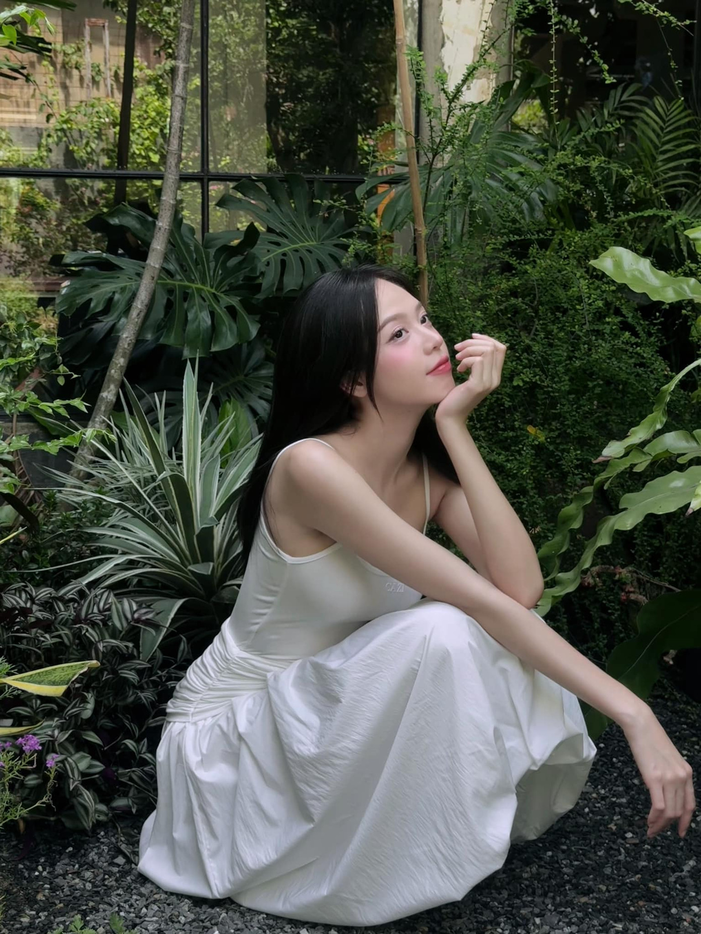 Đại diện Việt Nam - Thanh Thủy được đánh giá là ứng viên tiềm năng của khu vực châu Á. Cô sinh năm 2002, cao 1,76 m, sinh ra và lớn lên tại Đà Nẵng. Thanh Thủy hiện theo học 2 trường là Đại học Ngoại ngữ (Đại học Đà Nẵng) và Đại học Greenwich Việt Nam. Cô có khả năng giao tiếp cơ bản bằng tiếng Anh và tiếng Hàn. Thanh Thủy có vẻ đẹp ngọt ngào, thanh lịch, phù hợp tiêu chí của Hoa hậu Quốc tế.