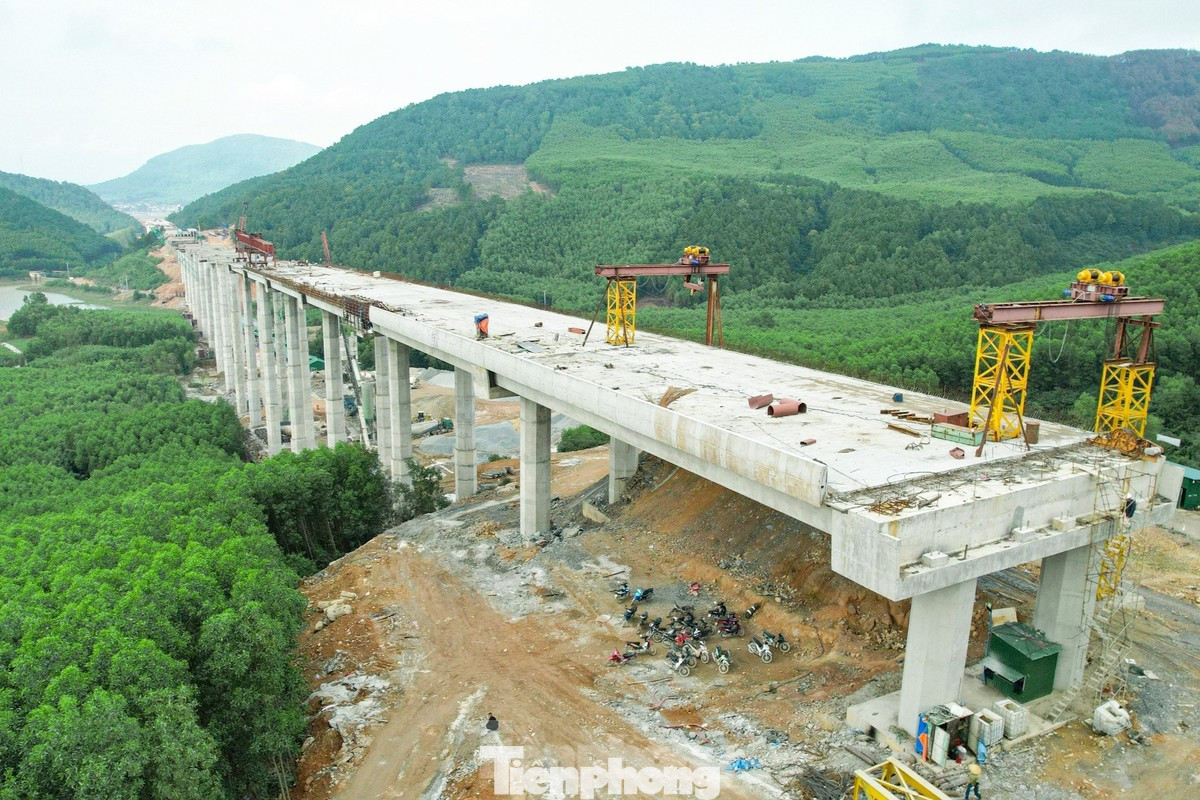 Chính phủ yêu cầu thúc đẩy giải ngân vốn đầu tư công.