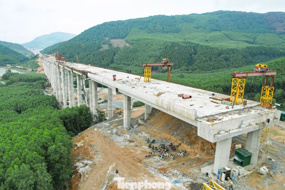 Chính phủ yêu cầu thúc đẩy giải ngân vốn đầu tư công.