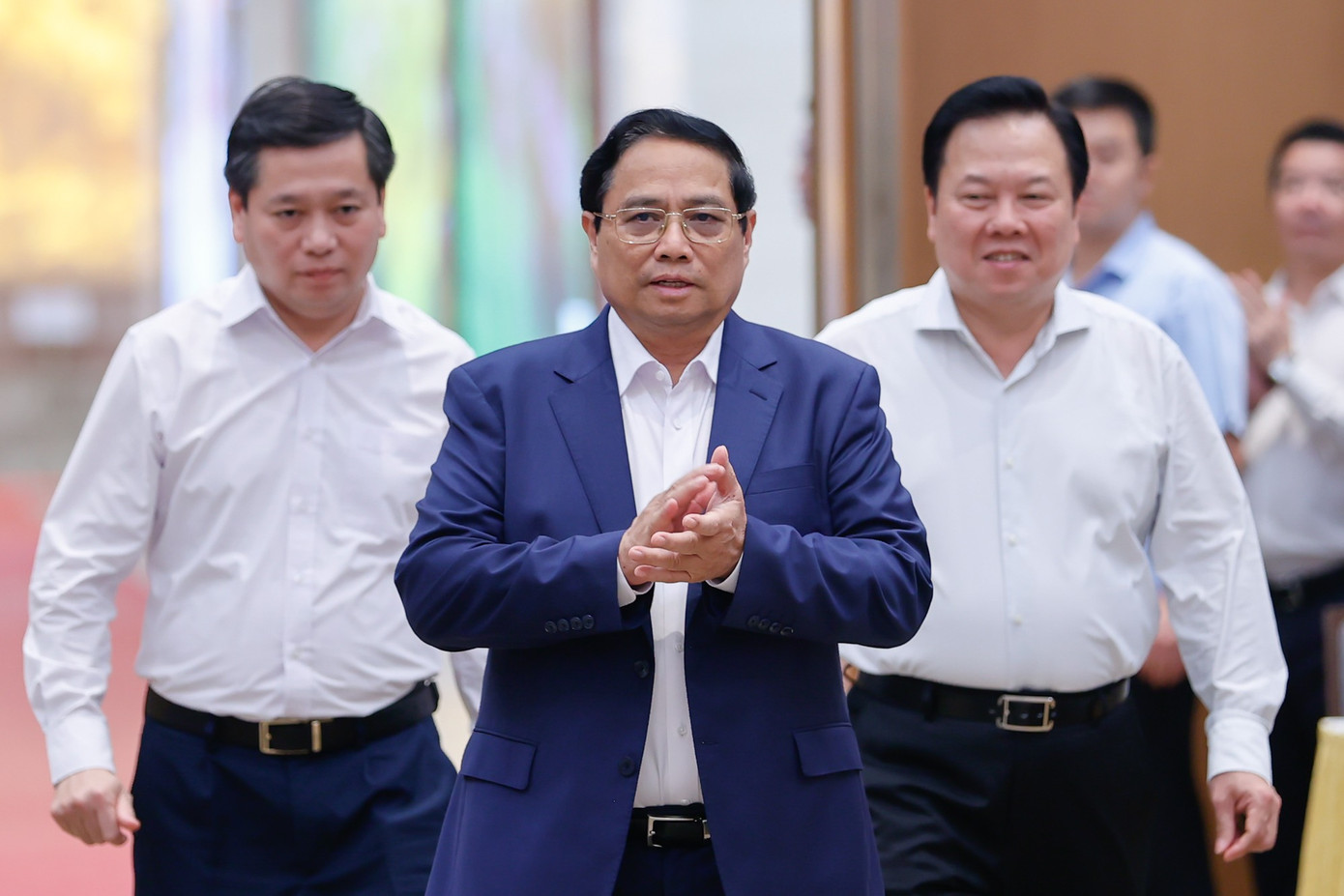 Thủ tướng Phạm Minh Chính tại Hội nghị với DNNN ngày 15/6.