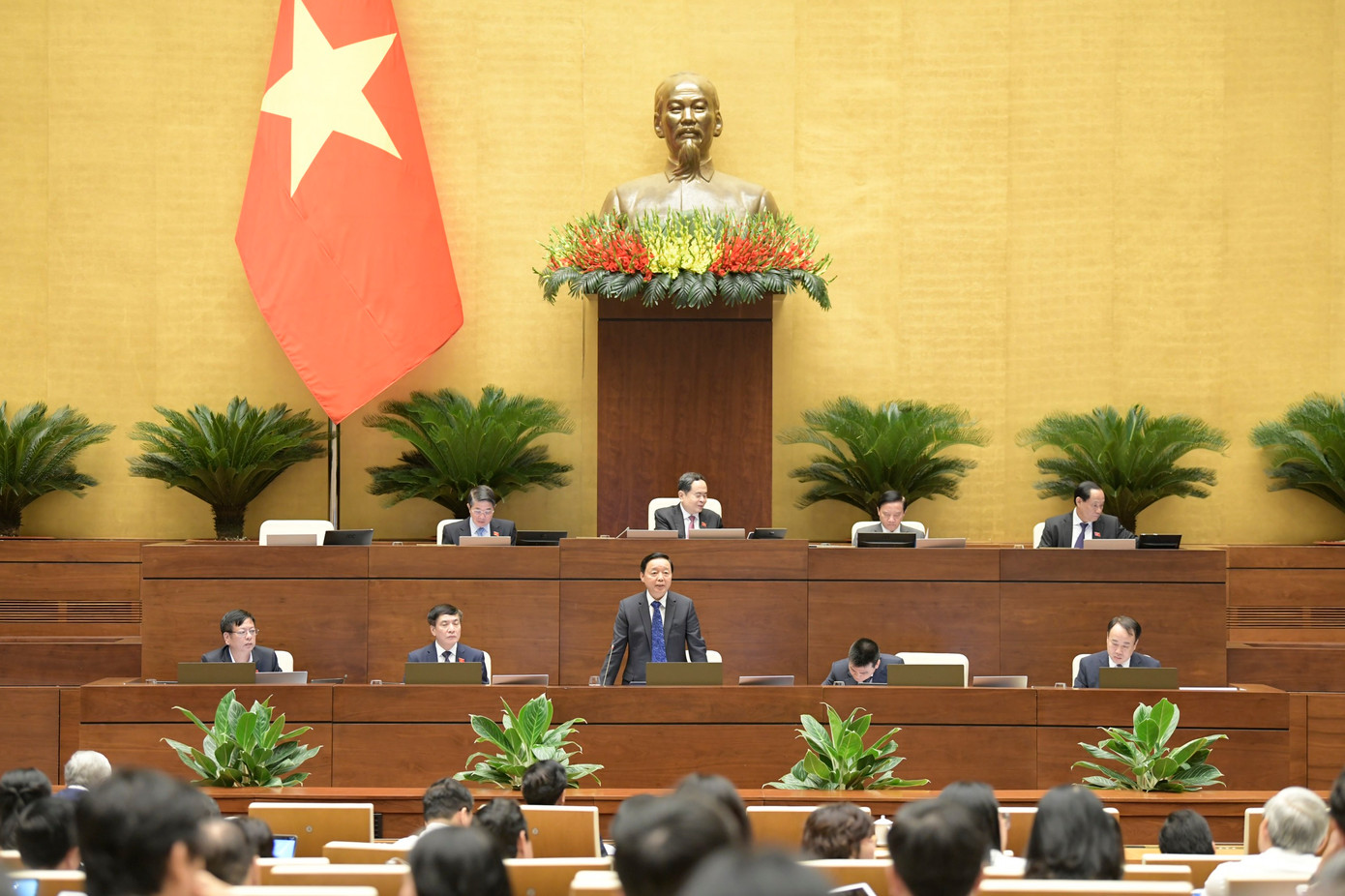 Quốc hội chất vấn Phó Thủ tướng Trần Hồng Hà. Ảnh: Như Ý.