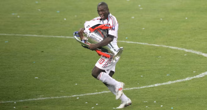 Seedorf có bốn lần vô địch với ba đội bóng khác nhau
