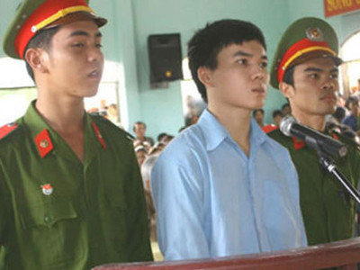 Tuân bị tuyên án chung thân. Ảnh: Pháp luật VN. Tuân bị tuyên án chung thân. Ảnh: Pháp luật VN