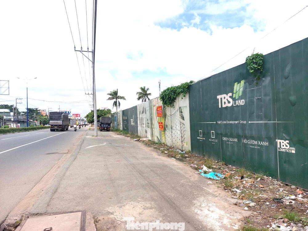 Dự án có vị trí đắc địa khi giáp mặt tiền quốc lộ 13 (hay còn gọi là Đại lộ Bình Dương) Dự án có vị trí đắc địa khi giáp mặt tiền quốc lộ 13 (hay còn gọi là Đại lộ Bình Dương)