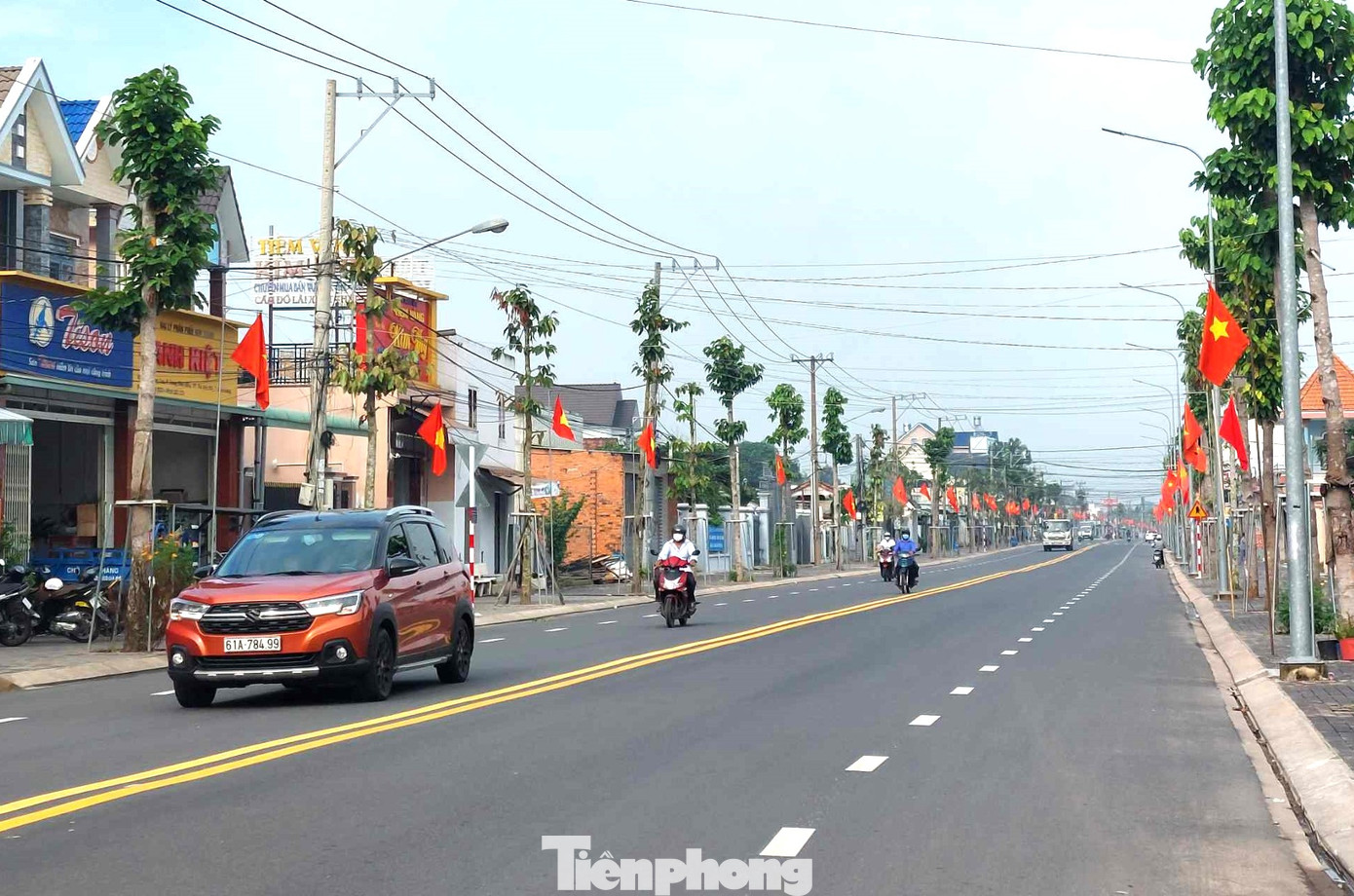 Công trình nâng cấp, mở rộng đường Phan Đăng Lưu (từ ngã tư Võ Cái đến chợ Bến Thế ra bờ bao sông Sài Gòn) tại phường Hiệp An, thành phố Thủ Dầu Một, tỉnh Bình Dương được khởi công từ năm 2020. Công trình đã hoàn thành, tổng chiều dài 1.577m, tổng vốn đầu tư gần 300 tỷ đồng.