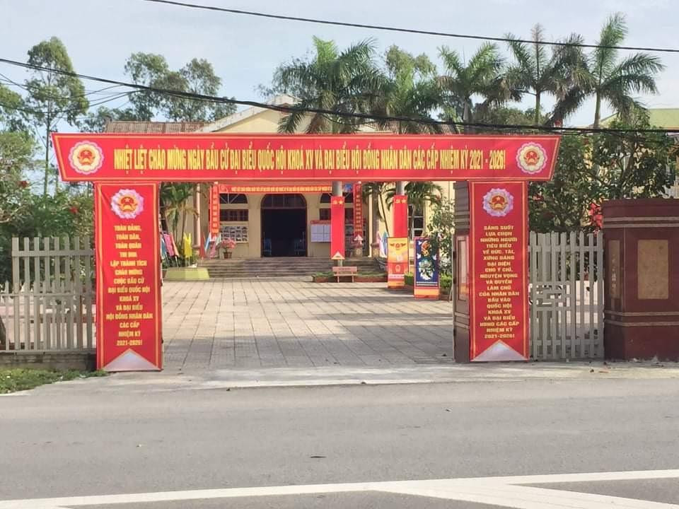 UBND xã Xuân Yên nơi các cán bộ bị đề nghị kỷ luật.