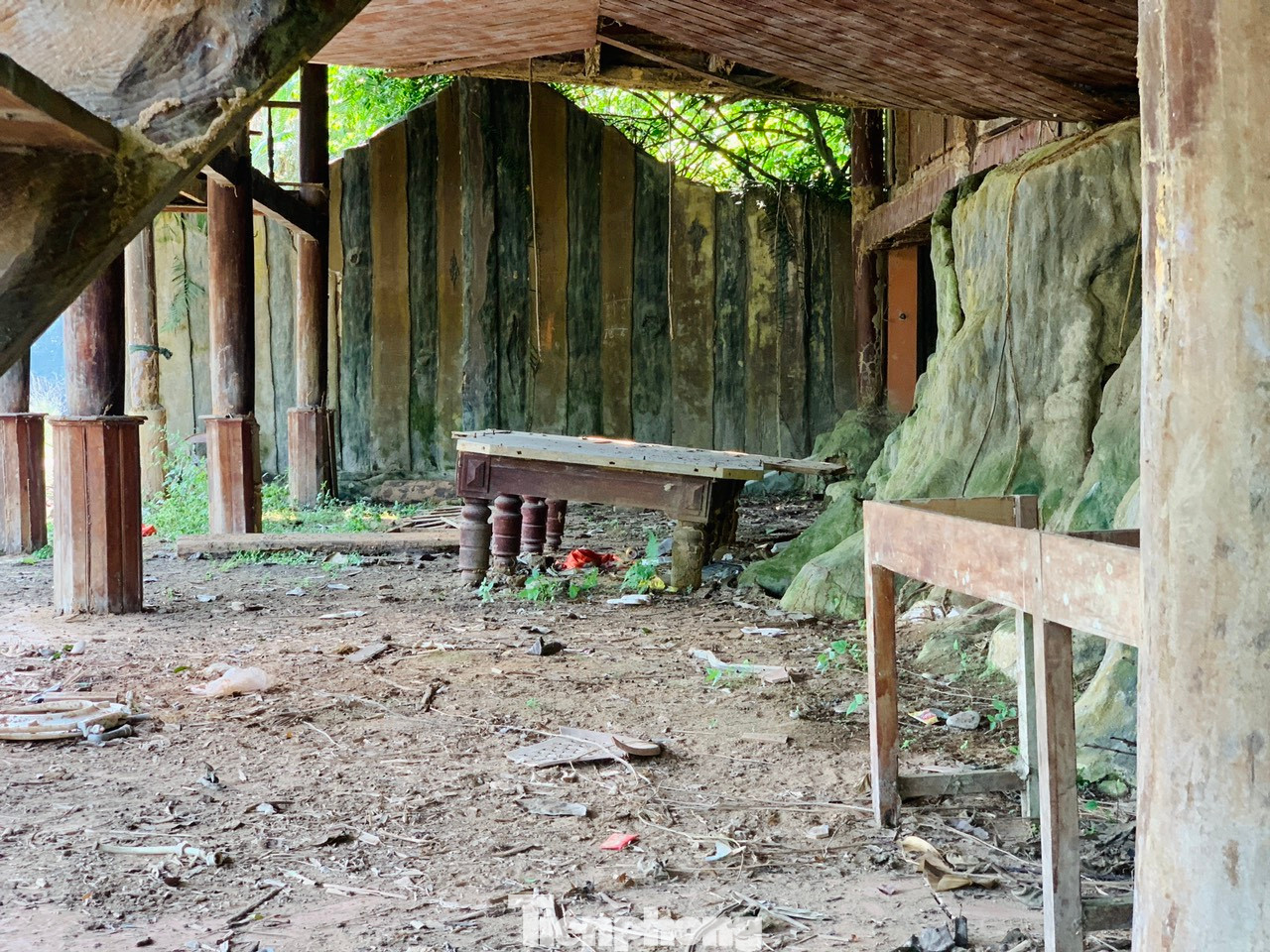 Đến nay toàn bộ hạ tầng và các hạng mục bên trong khu du lịch đã xuống cấp. Nơi đây nhiều năm cũng ngừng đón khách đến tham quan nghỉ dưỡng.