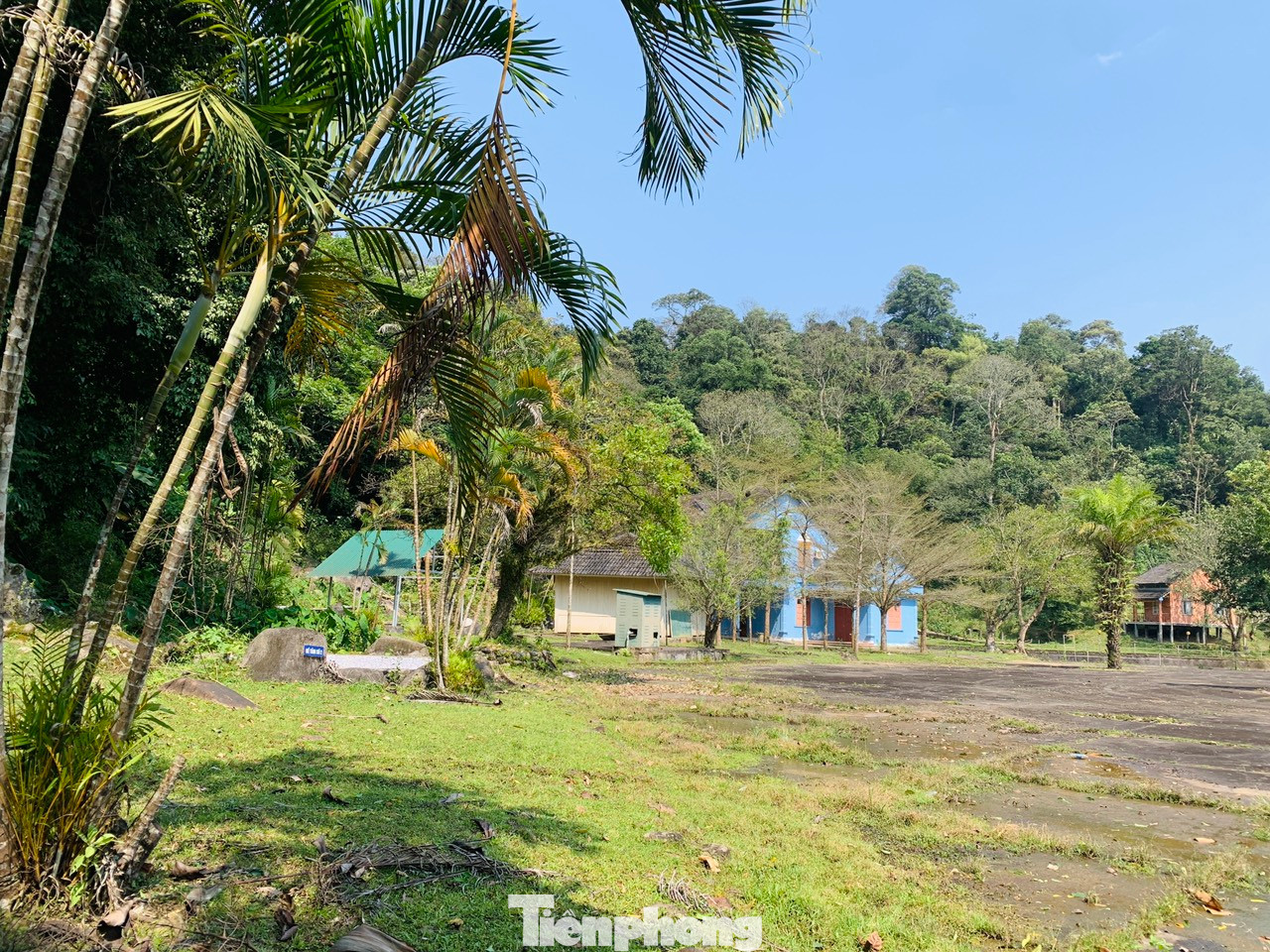 Ông Hoàng Văn Thư – Chủ tịch UBND xã Sơn Kim 1, huyện Hương Sơn cho biết, Khu du lịch sinh thái nước khoáng nóng Sơn Kim có tiềm năng lợi thế để phát triển kinh tế du lịch, tuy nhiên nhiều năm qua bỏ hoang vì không có khách, hạ tầng xuống cấp.