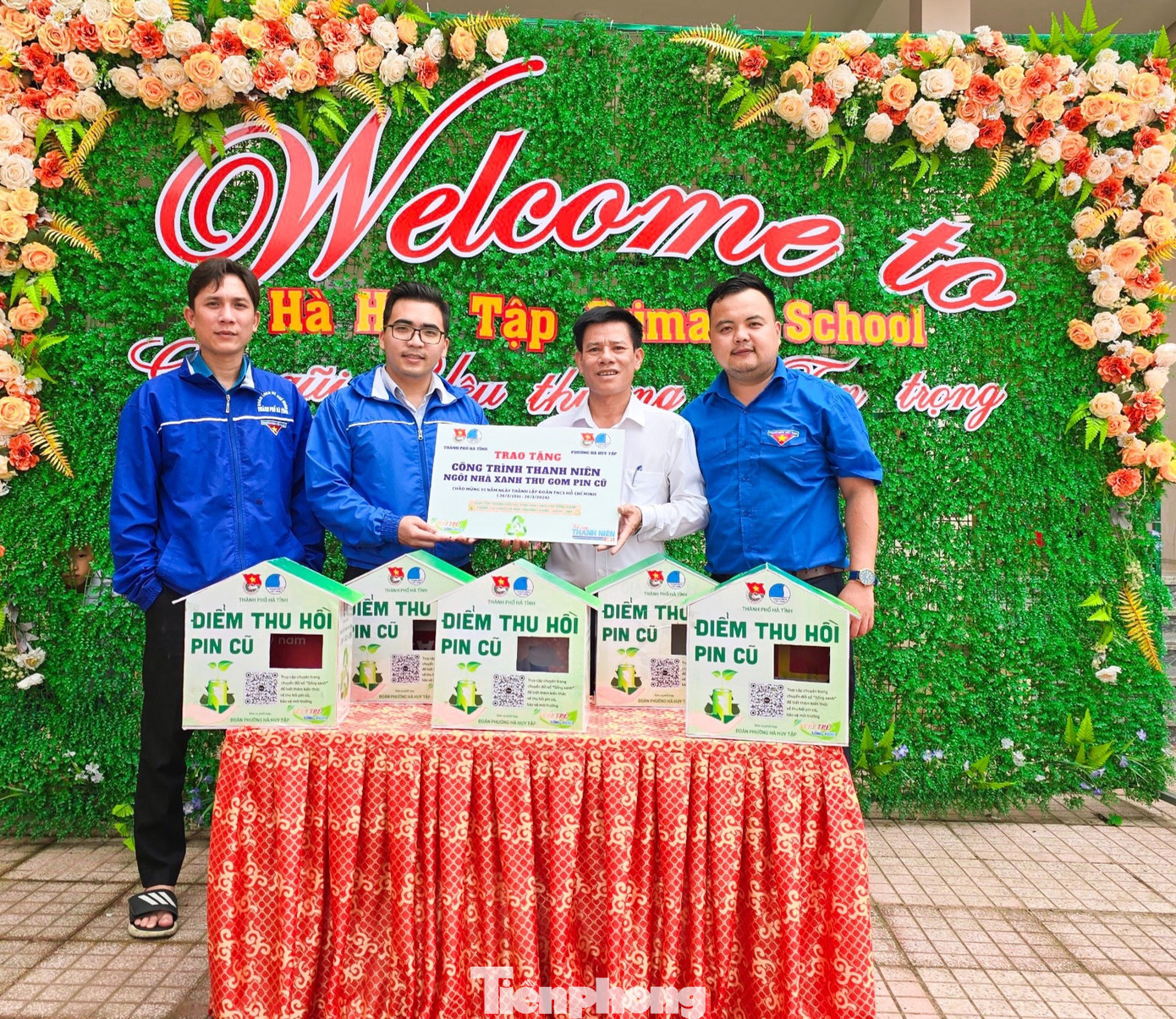 Theo đó, hưởng ứng Tháng Thanh niên năm 2024, Ban Thường vụ Thành Đoàn Hà Tĩnh (tỉnh Hà Tĩnh) đã khai nhiều công trình, phần việc, mô hình sáng tạo trong các hoạt động bảo vệ môi trường, giảm thiểu rác thải nhựa.... Ảnh: HN