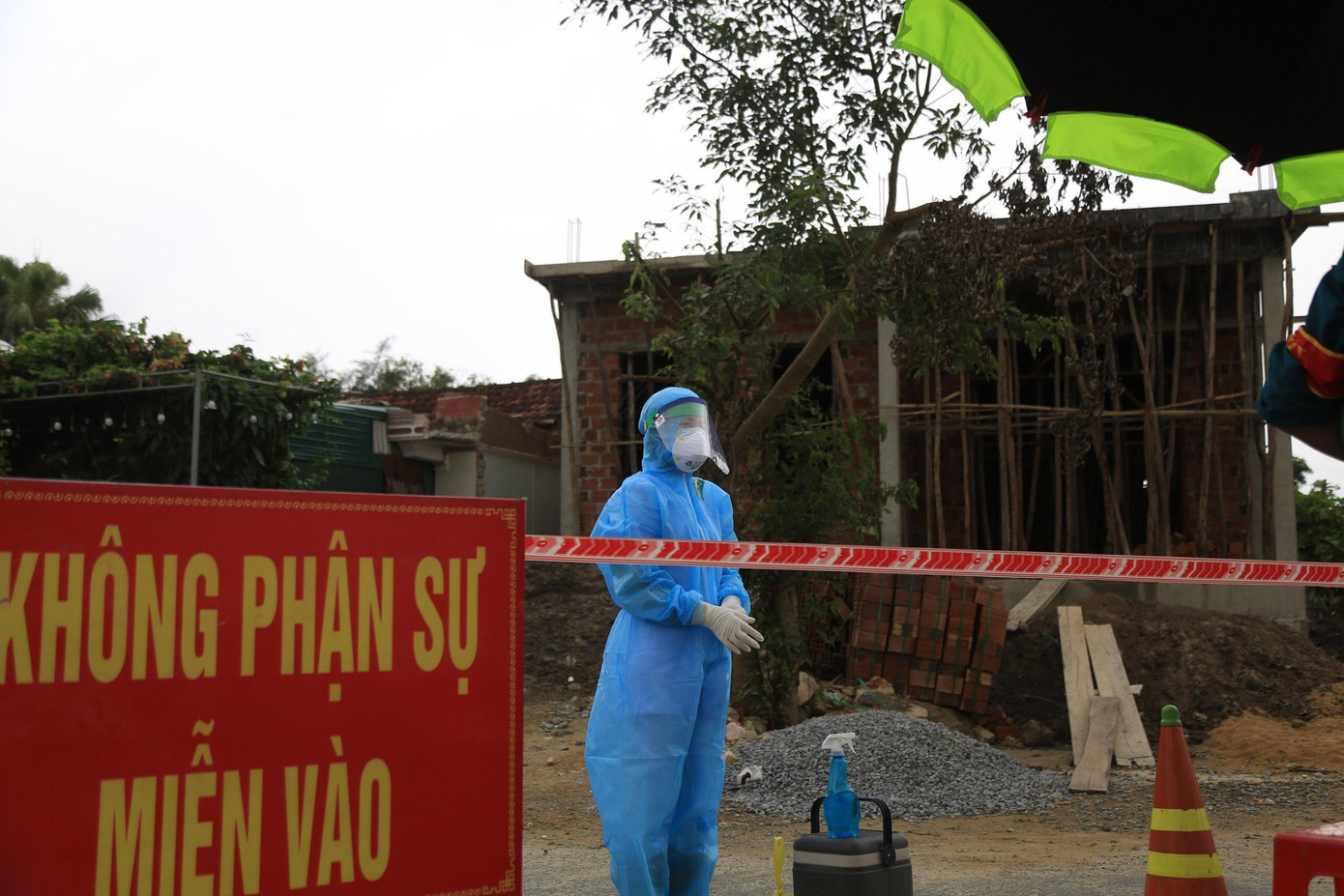 Khu vực phong tỏa để điều tra dịch tễ trường hợp F1,F2 liên quan đến hai ca nhiễm COVID-19 tại Hà Tĩnh vừa được công bố.