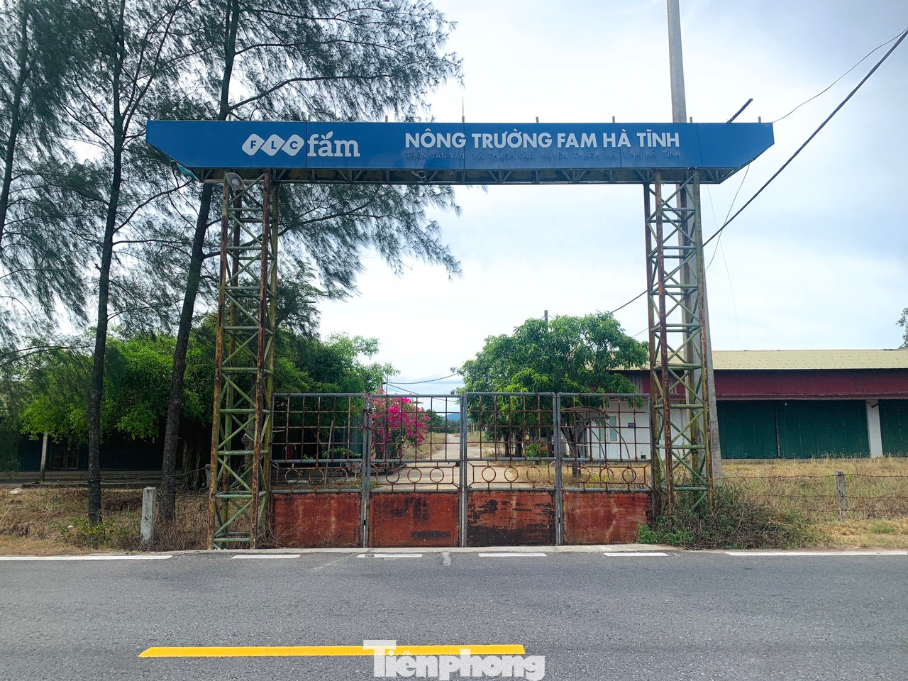 Mục tiêu của dự án là tổ chức trồng trọt, sản xuất rau, củ, quả đạt tiêu chuẩn sạch, chất lượng, an toàn, giàu dinh dưỡng thông qua việc đầu tư xây dựng vùng nông nghiệp quy mô lớn, ứng dụng công nghệ cao, tự động hóa, nhằm cung cấp cho nhu cầu trong nước và xuất khẩu.