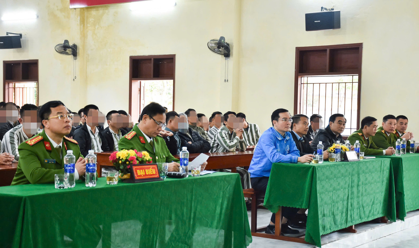 Chương trình “Xuân yêu thương - Thắp sáng ước mơ hoàn lương”.