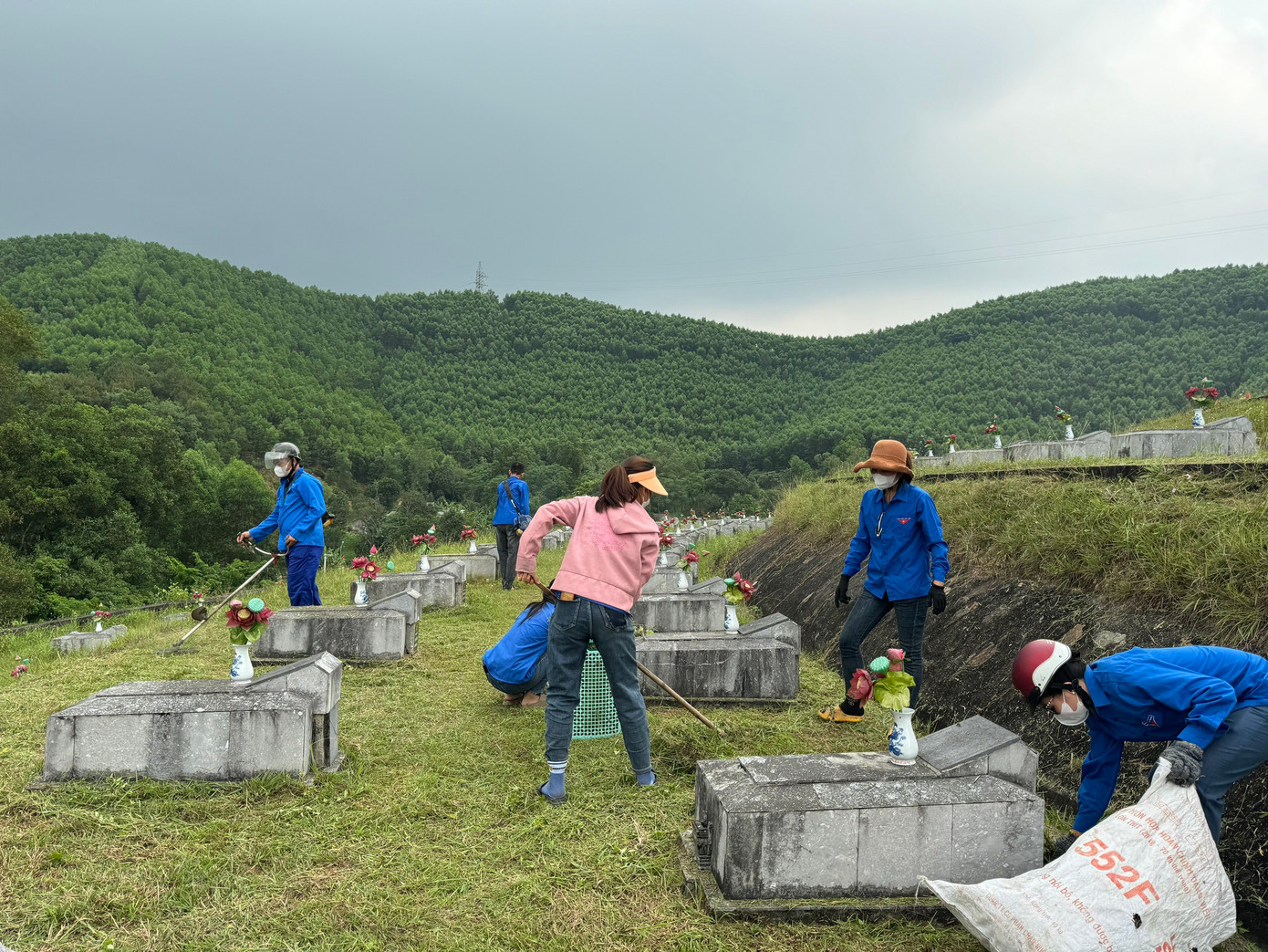 Hoạt động này thể hiện vai trò xung kích, tình nguyện của tuổi trẻ, đồng thời bày tỏ sự tri ân đối với thế hệ cha anh đã hy sinh vì độc lập dân tộc.