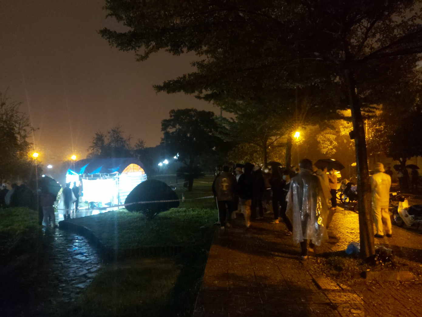 Hiện trường nơi phát hiện thi thể nam sinh.