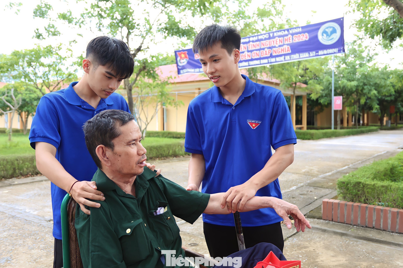 Ông Cung hiện đang được chăm sóc tại Trung tâm điều dưỡng thương, bệnh binh Nghệ An. Ông Cung hiện đang được chăm sóc tại Trung tâm điều dưỡng thương, bệnh binh Nghệ An.