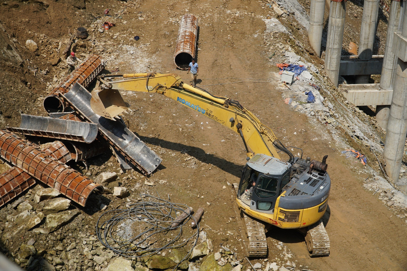 Dự án cầu vắt qua vực sâu, kỳ vọng xóa bỏ điểm nóng sạt lở Eo Cô Gái.