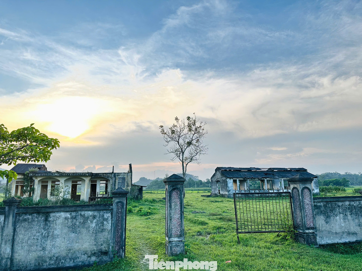 Trạm truyền giống chăn nuôi ở xã Châu Bình (huyện Hương Sơn, tỉnh Hà Tĩnh) được xây dựng năm 2004, hoàn thành năm 2005, tọa lạc trên cánh đồng rộng lớn, nằm bên tuyến đường liên xã Bình - Thủy – Mai.