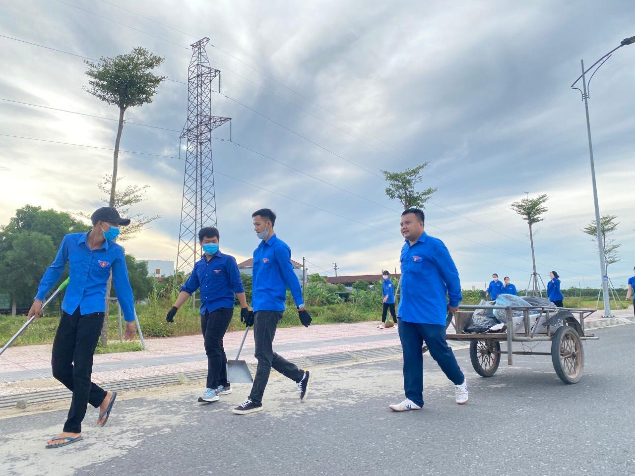 Đây là dịp để tuổi trẻ Hà Tĩnh phát huy tinh thần xung kích, sáng tạo, góp phần xây dựng đất nước giàu đẹp, văn minh.