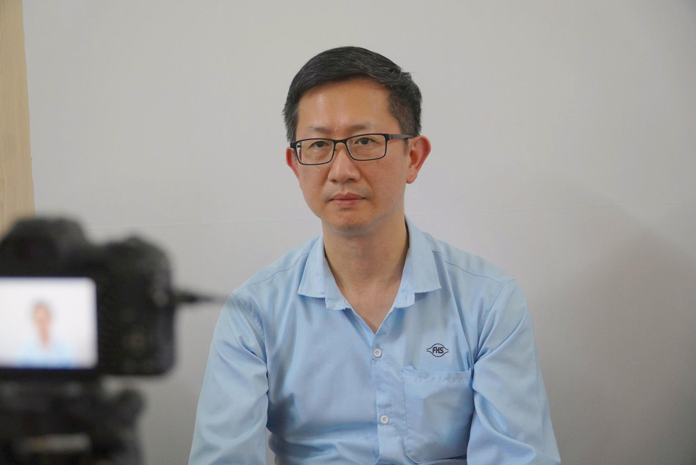 Các quy trình để cấp tài khoản định danh điện tử đều được chuẩn hóa và rút ngắn, từ việc tiếp nhận hồ sơ, kiểm tra giấy tờ, lấy dấu sinh trắc đến khi hoàn tất, chỉ mất khoảng 5 - 7 phút cho mỗi trường hợp.