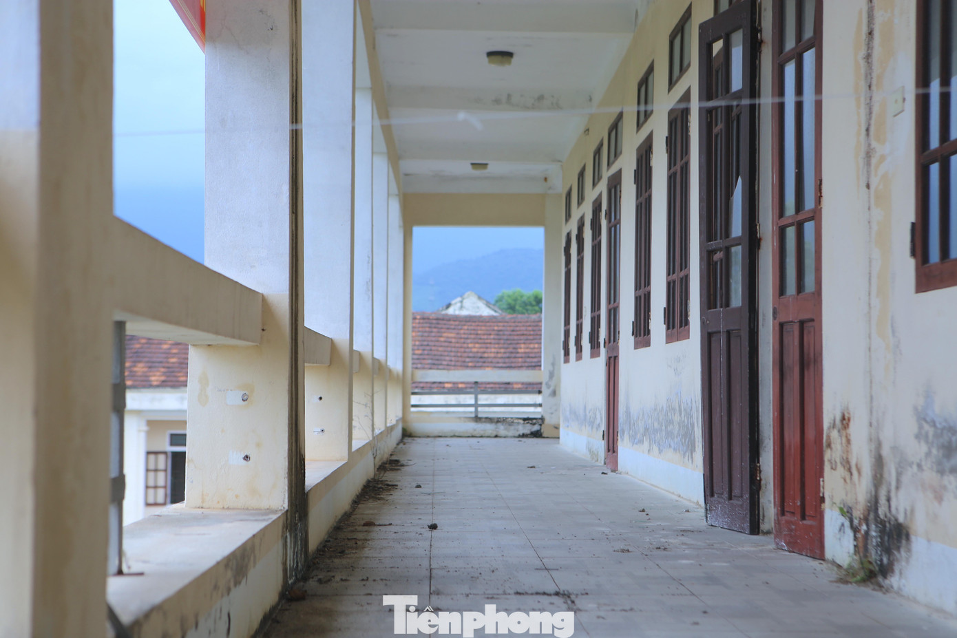 Còn riêng trường THCS Kỳ Lợi vẫn chưa thể đưa vào sử dụng, bỏ hoang 10 năm nay.