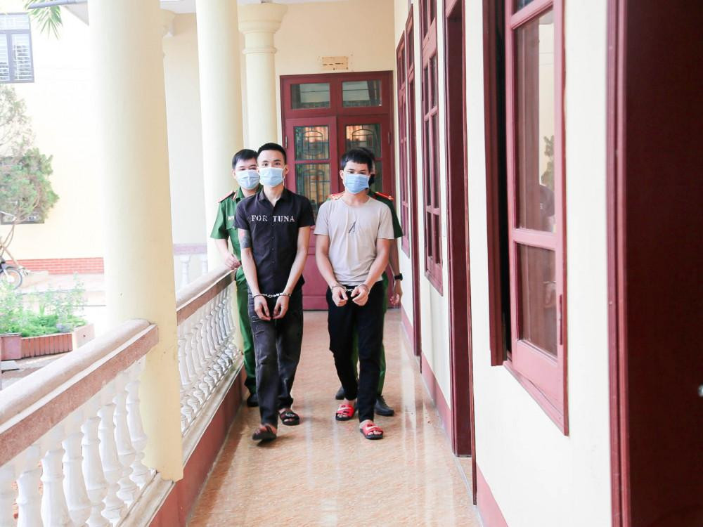 Đối tượng Phan Đăng Thành và Lưu Đình Lực. Đối tượng Phan Đăng Thành và Lưu Đình Lực.