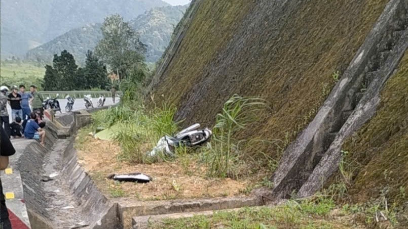 Hiện trường vụ tai nạn. Hiện trường vụ tai nạn.