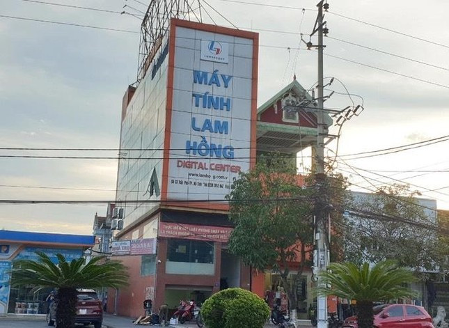 Công ty Cổ phần Công nghệ thông tin Lam Hồng đã trúng 6/17 gói thầu với tổng giá trị hợp đồng là hơn 99 tỷ đồng.