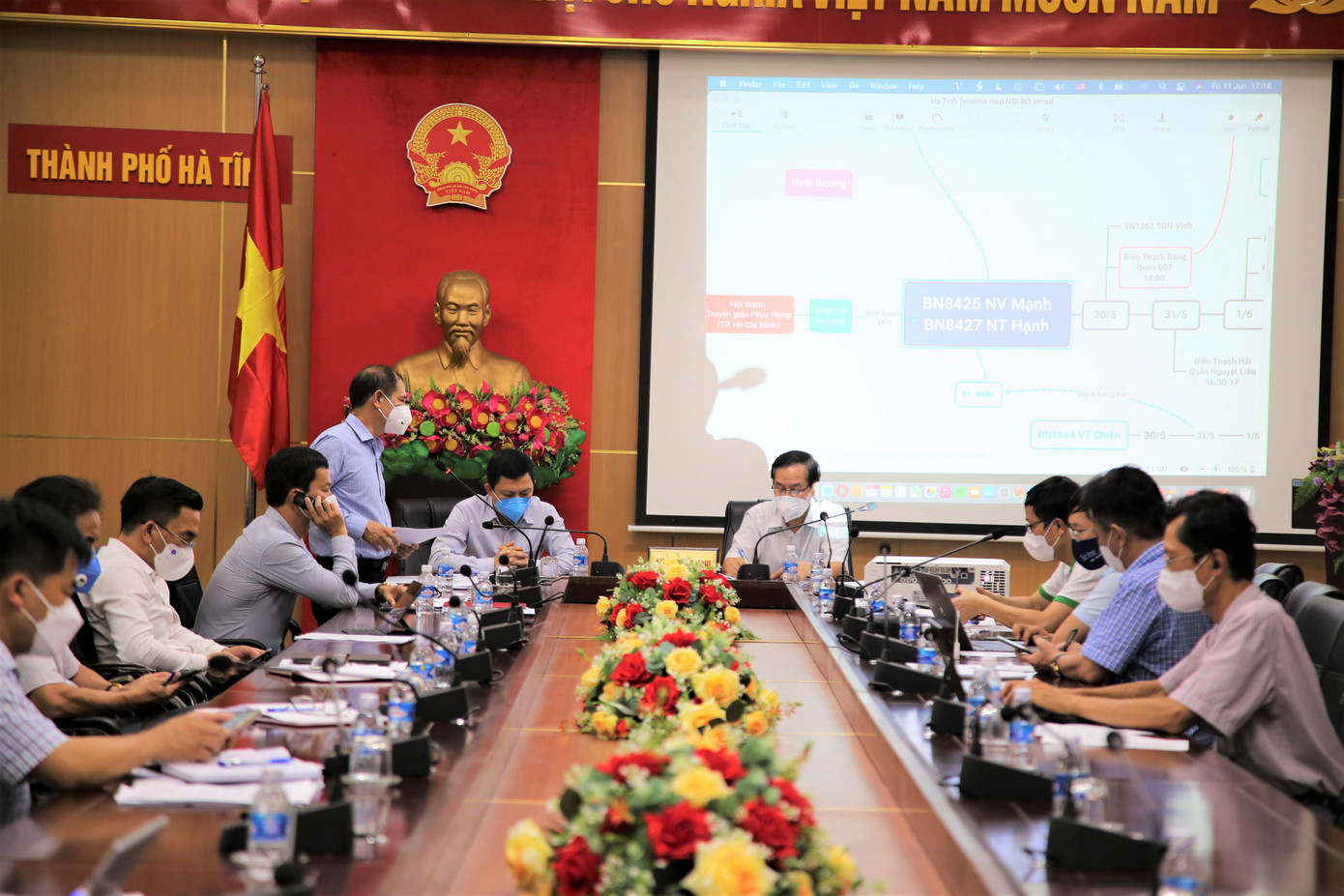 Buổi làm việc của Bộ Y tế tại Hà Tĩnh liên quan đến việc triển khai phương án phòng chống dịch. Buổi làm việc của Bộ Y tế tại Hà Tĩnh liên quan đến việc triển khai phương án phòng chống dịch.