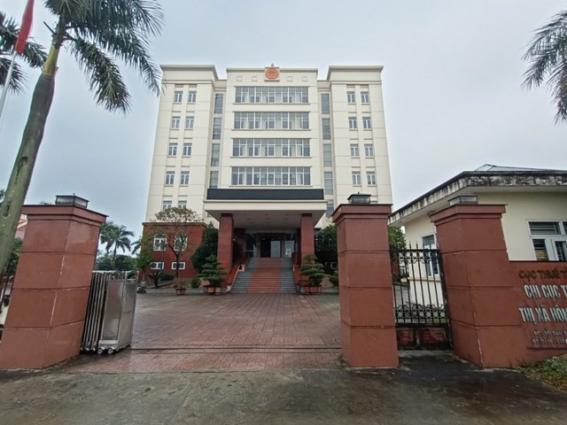 Chi cục thuế khu vực Hồng Lĩnh - Can Lộc nơi bà Hương công tác.