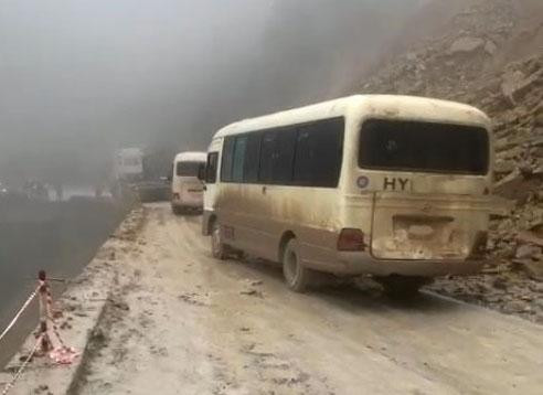 Phương tiện giao thông đã được thông tuyến.