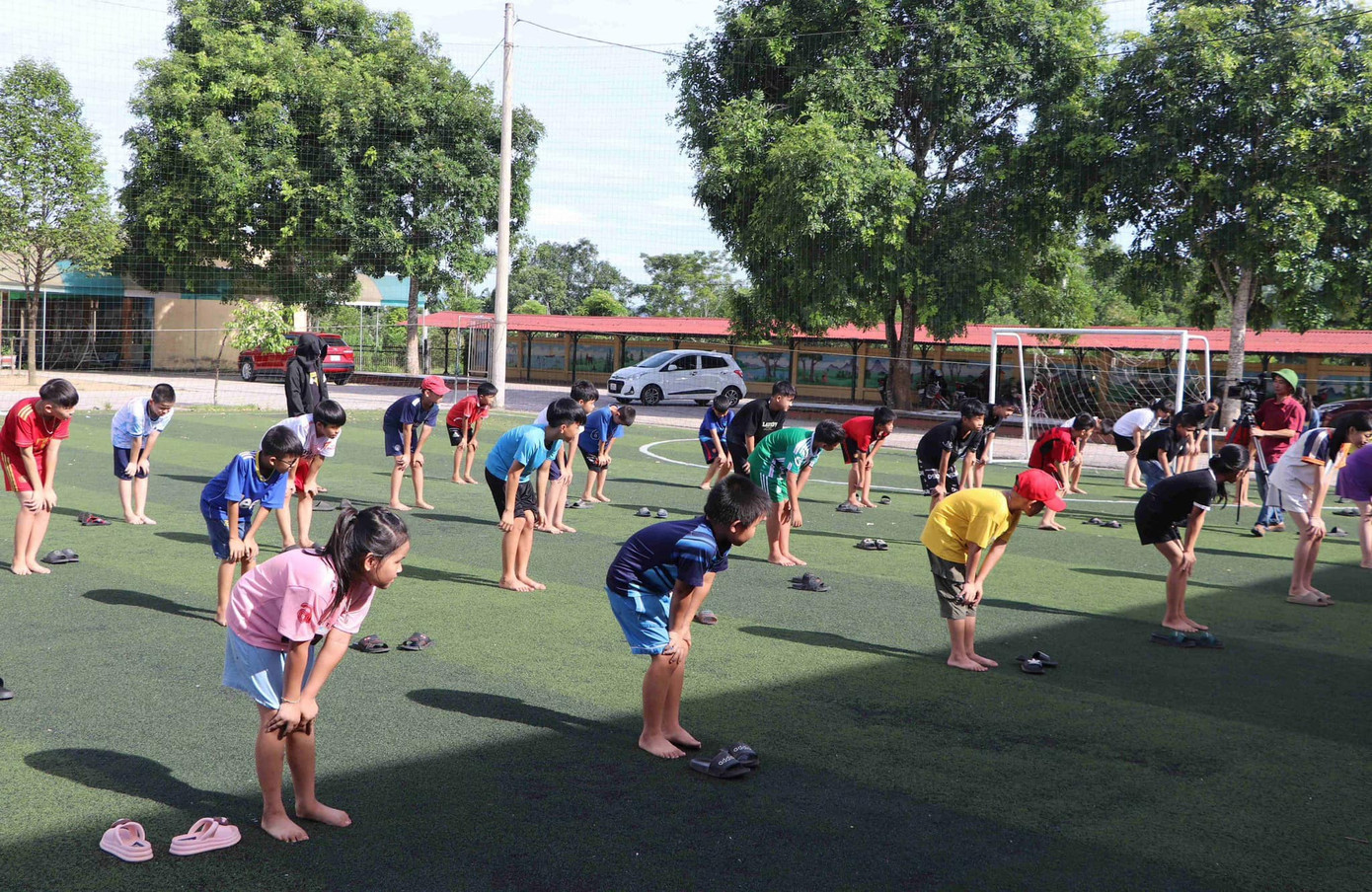 Chi đoàn Công an huyện Vũ Quang phối hợp với Đoàn Thanh niên thị trấn Vũ Quang, trường THCS Phan Đình Phùng, trường Tiểu học thị trấn Vũ Quang tổ chức lớp bơi cho 70 em học sinh.