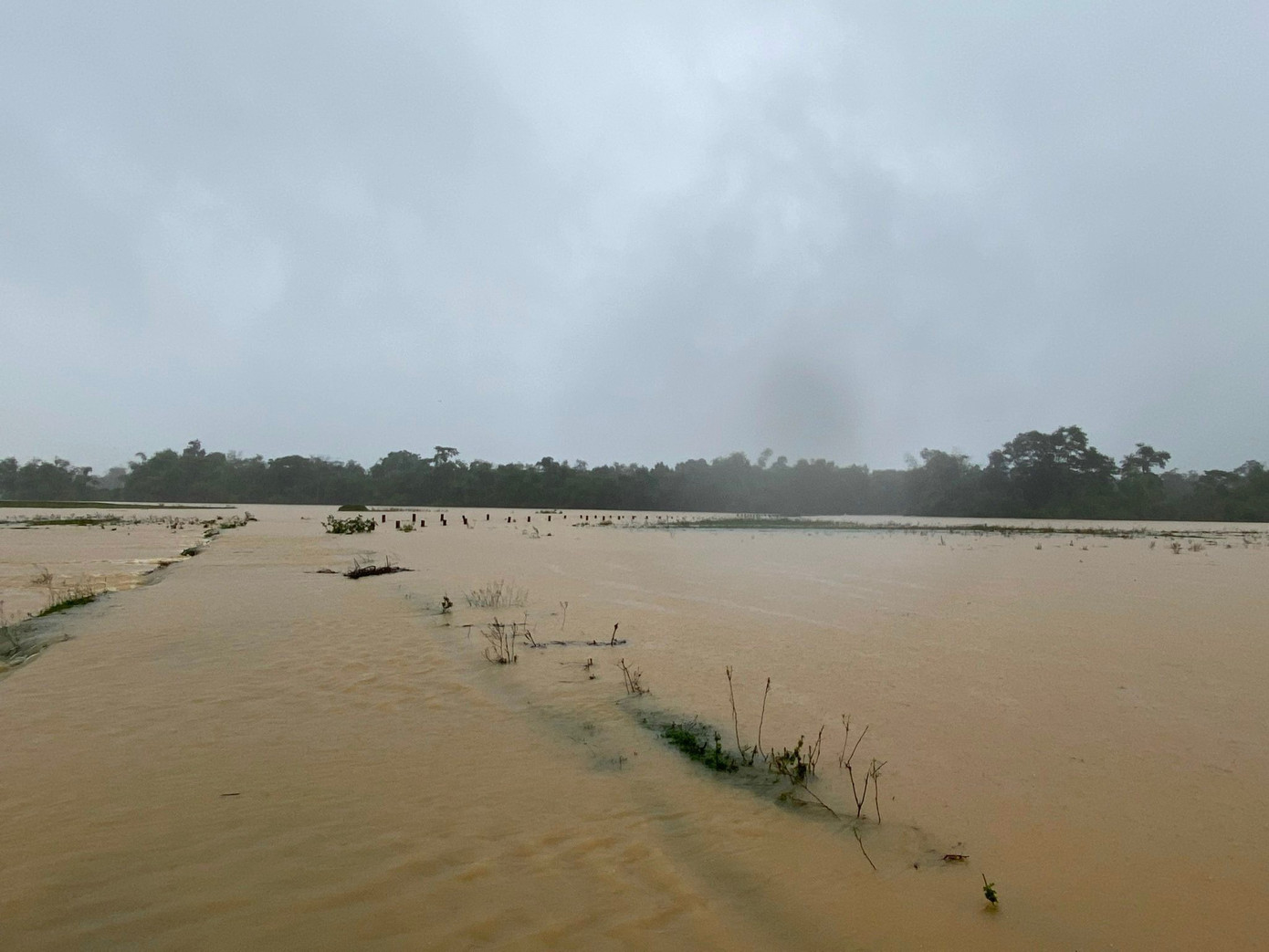 Tuyến đường tại xã Hương Đô ghi nhận vào sáng 26/9.