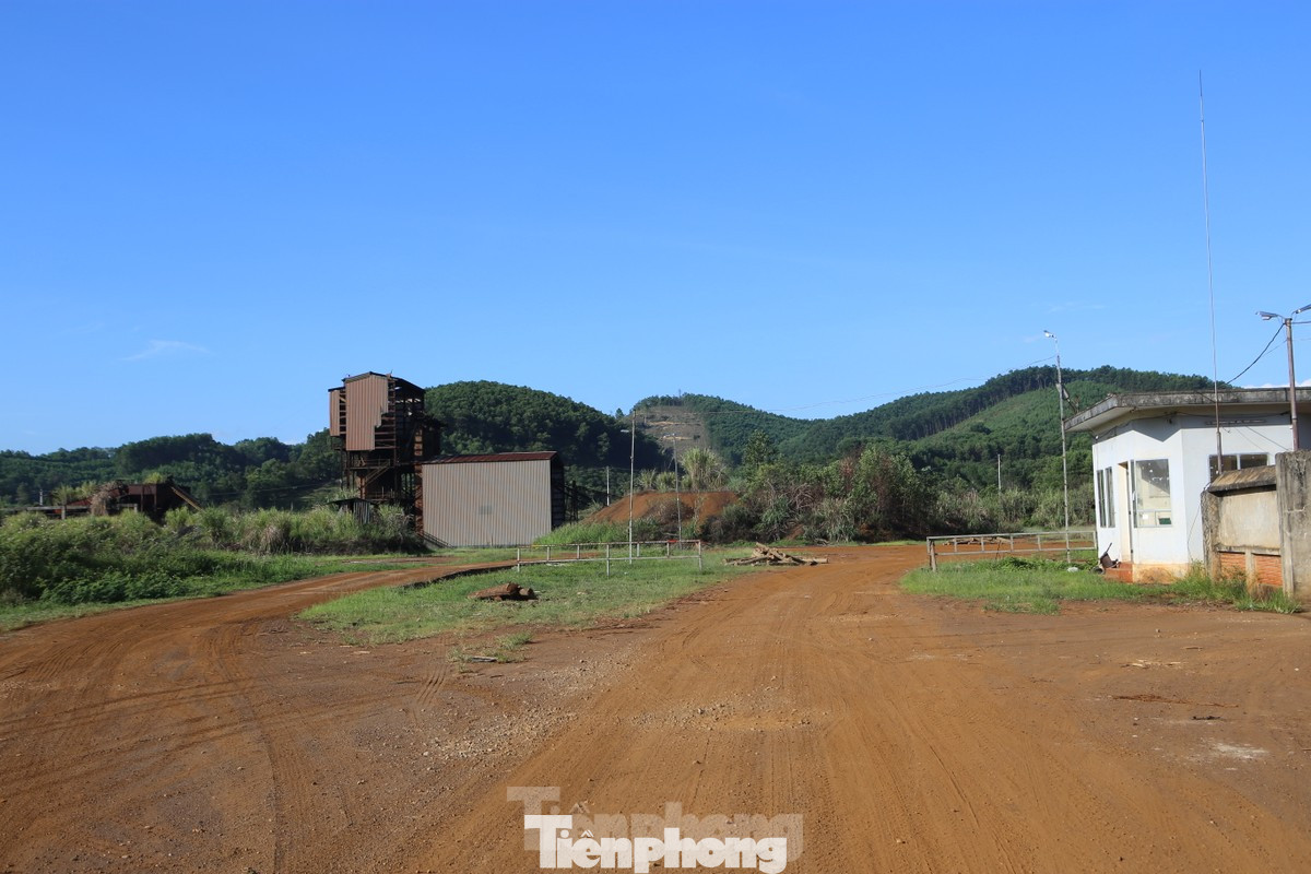 Dự án bỏ hoang, thành đống phế thải.