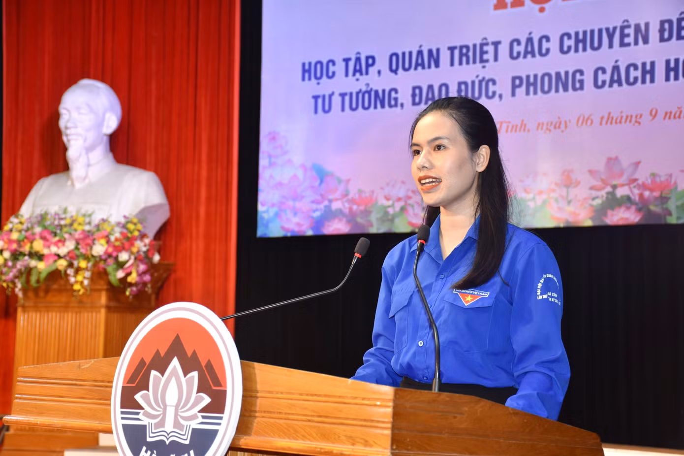 Chị Nguyễn Ny Hương - Bí thư Tỉnh Đoàn đề nghị các cấp bộ Đoàn trong toàn tỉnh tiếp tục lan tỏa, đẩy mạnh hơn nữa việc học và làm theo Bác. Chị Nguyễn Ny Hương - Bí thư Tỉnh Đoàn đề nghị các cấp bộ Đoàn trong toàn tỉnh tiếp tục lan tỏa, đẩy mạnh hơn nữa việc học và làm theo Bác.