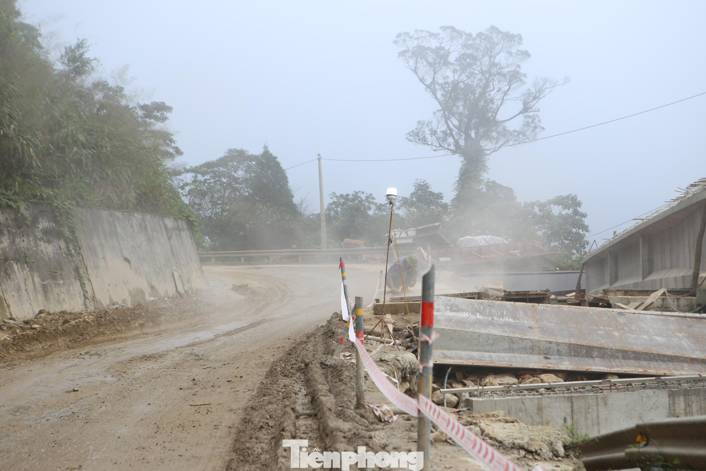 Theo đại diện Ban quản lý dự án 4 thuộc Tổng cục Đường bộ Việt Nam, hiện tại từ Km 75 đến Km 84 đang được nâng cấp với tổng mức đầu tư gần 300 tỷ đồng. Do ảnh hưởng của thời tiết và dịch bệnh khiến việc thi công gặp rất nhiều khó khăn. Hiện đã đạt được hơn 20% tiến độ, đơn vị đang cố gắng rút ngắn tiến độ, đảm bảo tháng 9 năm nay hoàn thiện mặt bằng.